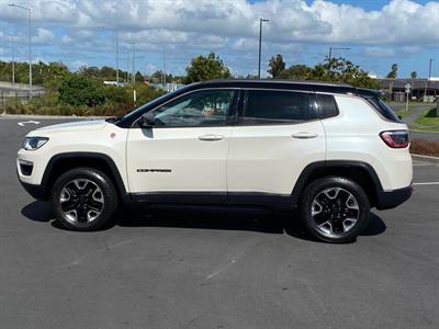 2018 Jeep Compass - Thumbnail