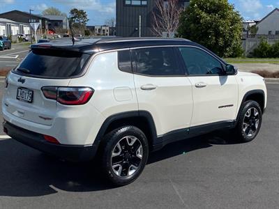 2018 Jeep Compass - Thumbnail