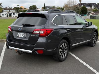 2015 Subaru Outback - Thumbnail