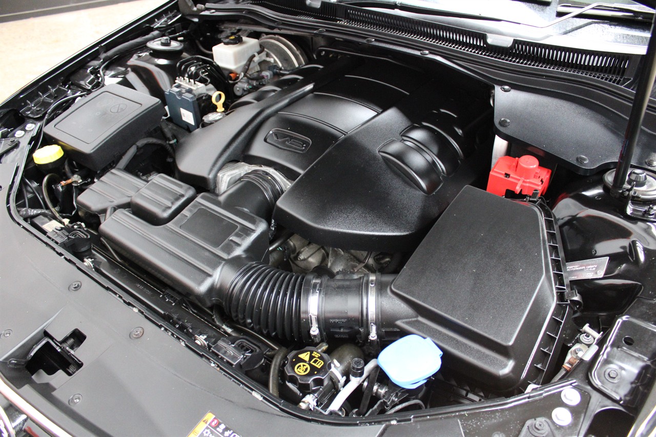 2014 Holden COMMODORE
