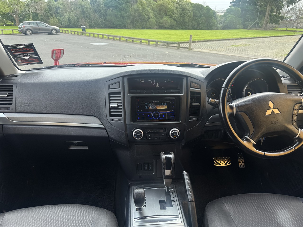 2011 Mitsubishi Pajero