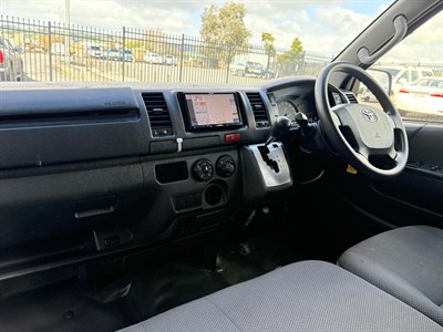 2019 Toyota Hiace - Thumbnail
