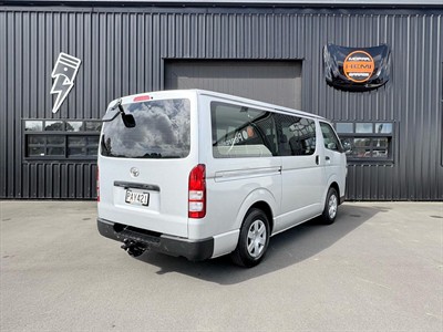2019 Toyota Hiace - Thumbnail