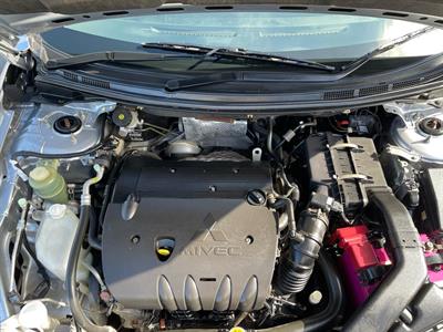 2008 Mitsubishi GALANT - Thumbnail