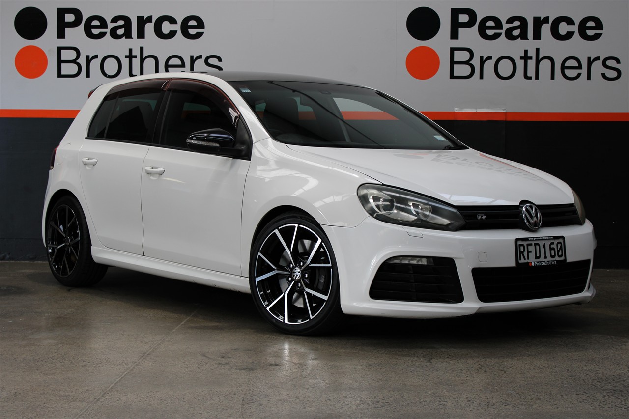 2010 Volkswagen GOLF