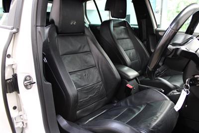 2010 Volkswagen GOLF - Thumbnail