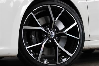 2010 Volkswagen GOLF - Thumbnail