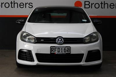 2010 Volkswagen GOLF - Thumbnail