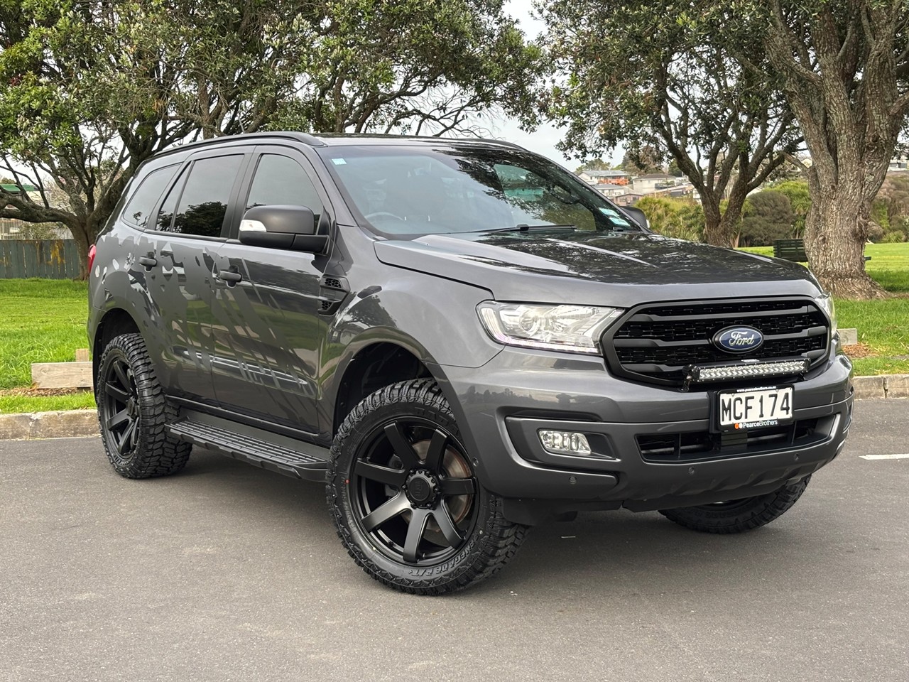 2019 Ford Everest