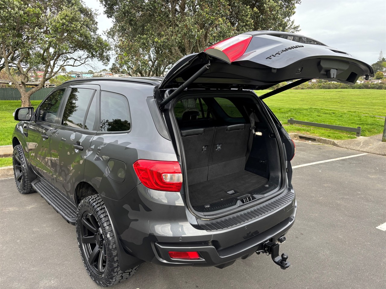 2019 Ford Everest