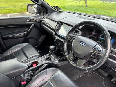 2019 Ford Everest - Thumbnail