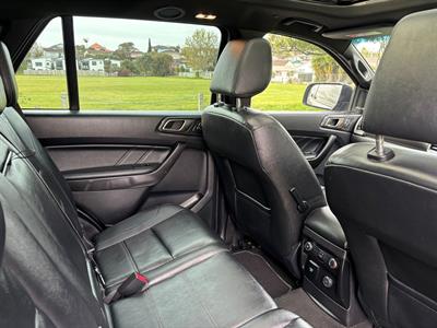 2019 Ford Everest - Thumbnail