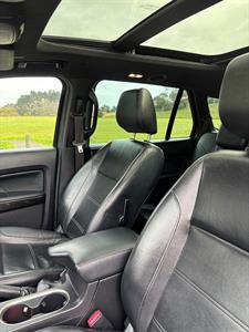 2019 Ford Everest - Thumbnail