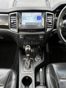 2019 Ford Everest - Thumbnail