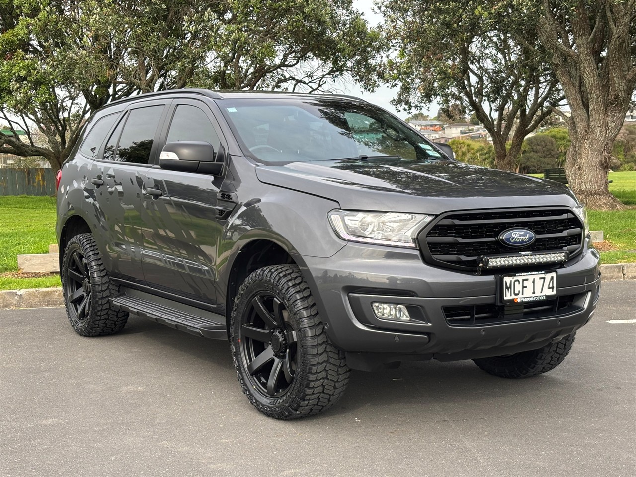 2019 Ford Everest