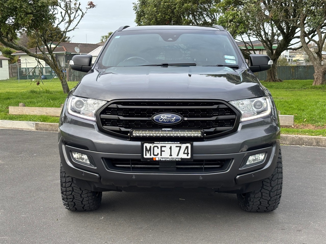 2019 Ford Everest