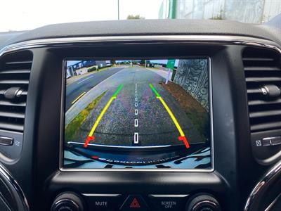 2019 Jeep GRAND CHEROKEE - Thumbnail