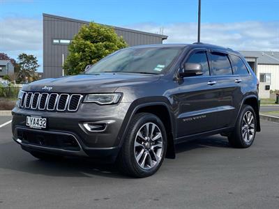 2019 Jeep GRAND CHEROKEE - Thumbnail