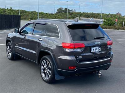 2019 Jeep GRAND CHEROKEE - Thumbnail
