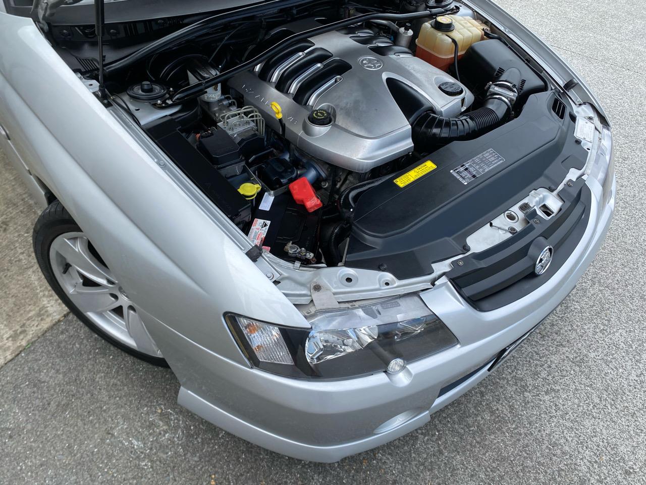 2004 Holden Commodore
