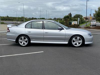2004 Holden Commodore - Thumbnail