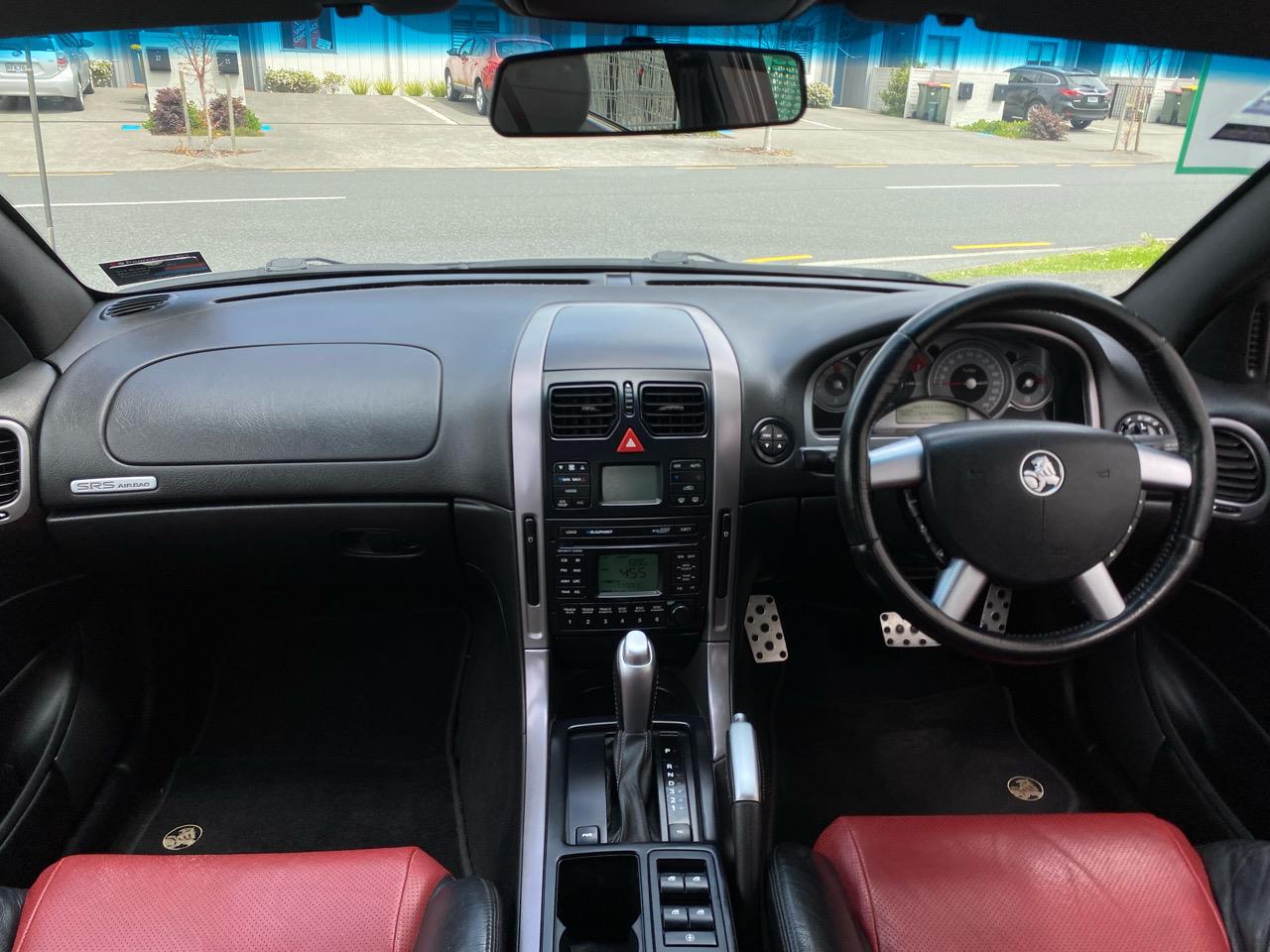2004 Holden Commodore