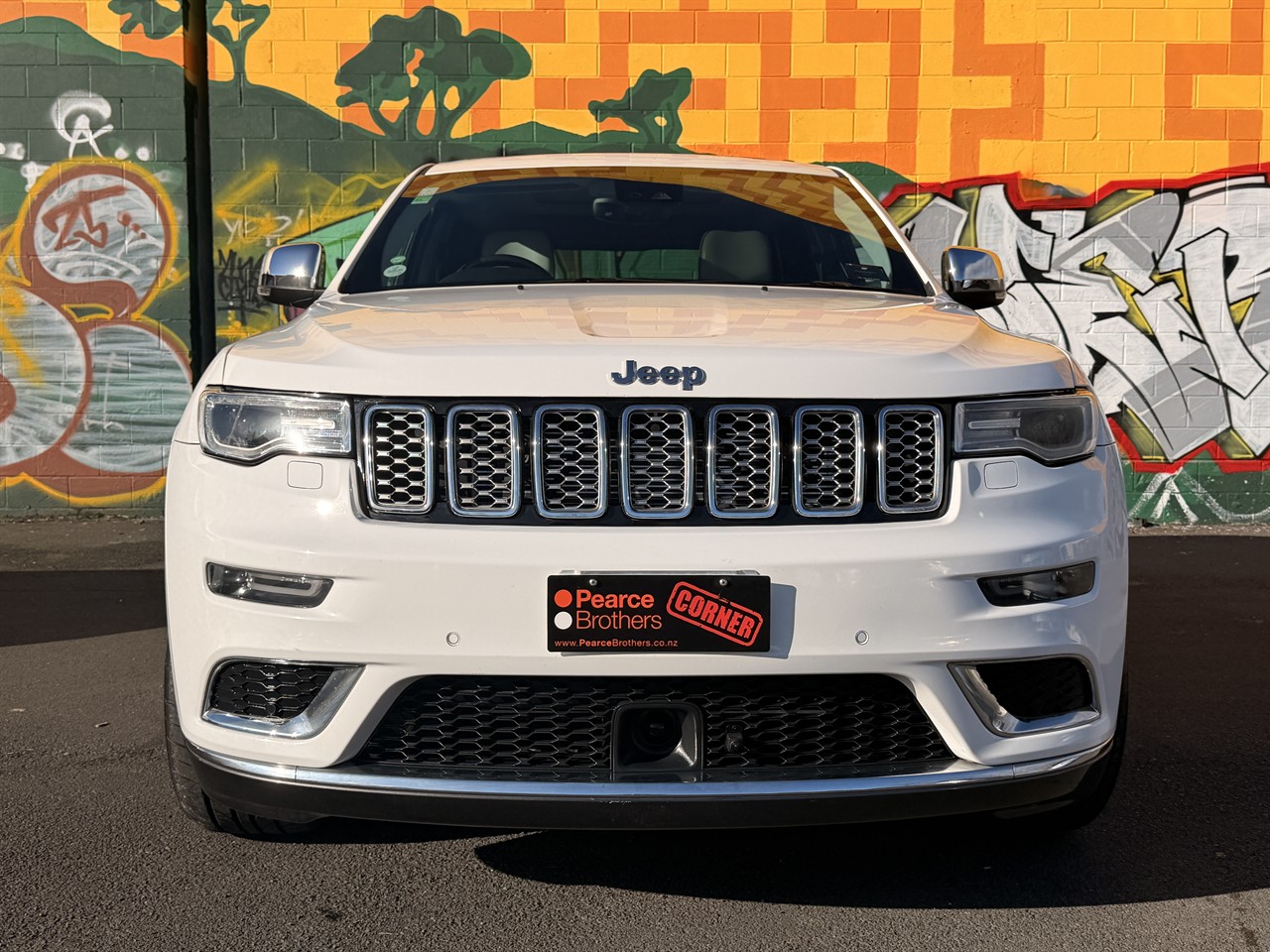 2017 Jeep GRAND CHEROKEE