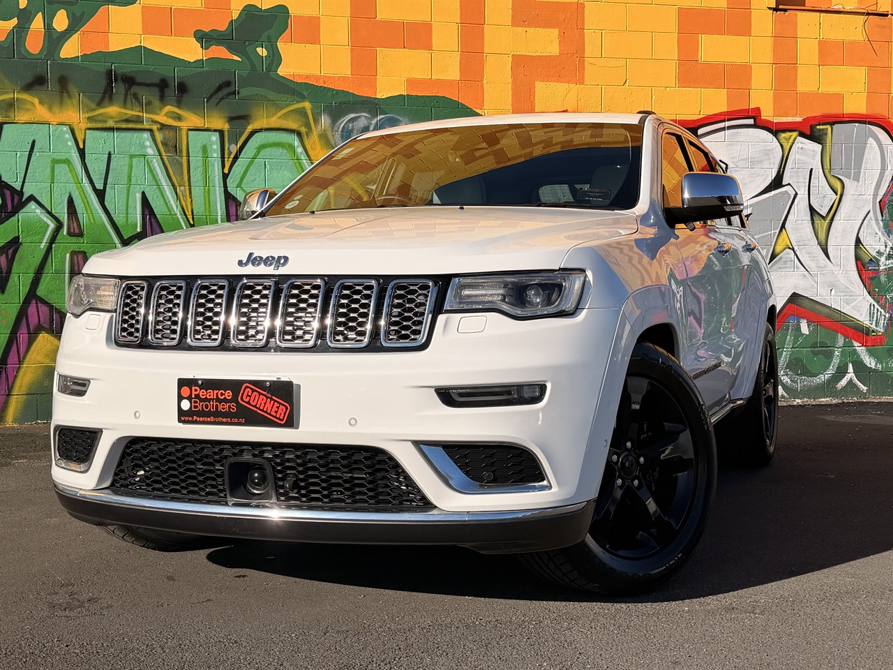 2017 Jeep GRAND CHEROKEE