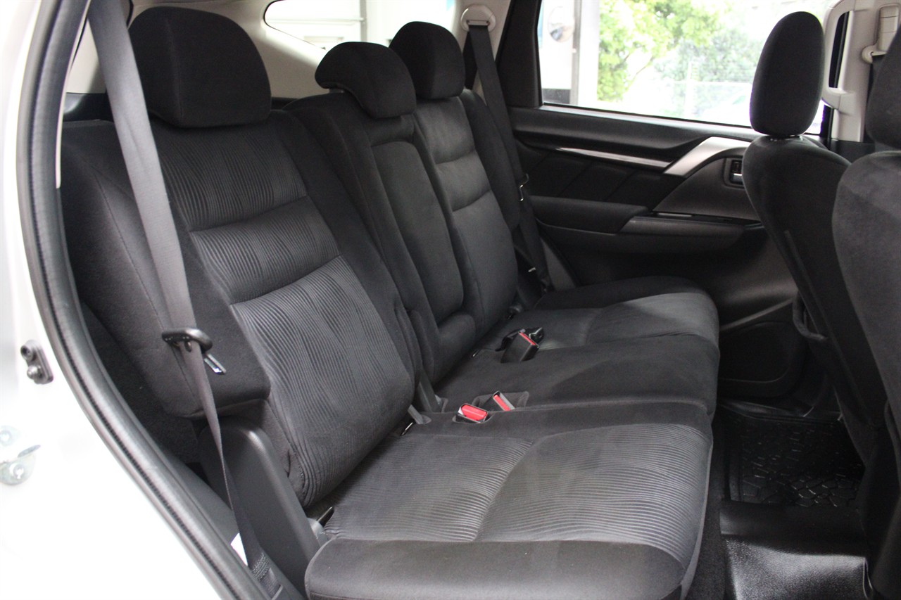 2016 Mitsubishi Pajero Sport
