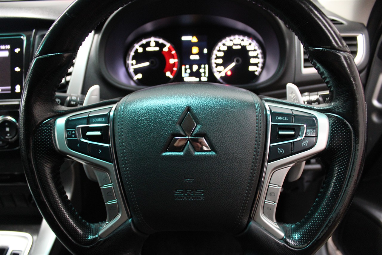 2016 Mitsubishi Pajero Sport