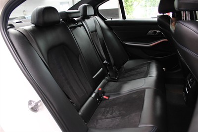 2020 BMW 320I - Thumbnail