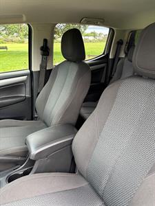 2020 Holden Colorado - Thumbnail