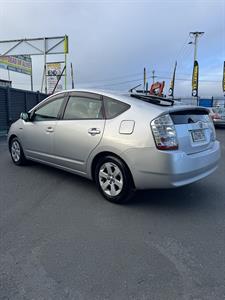 2007 Toyota PRIUS - Thumbnail