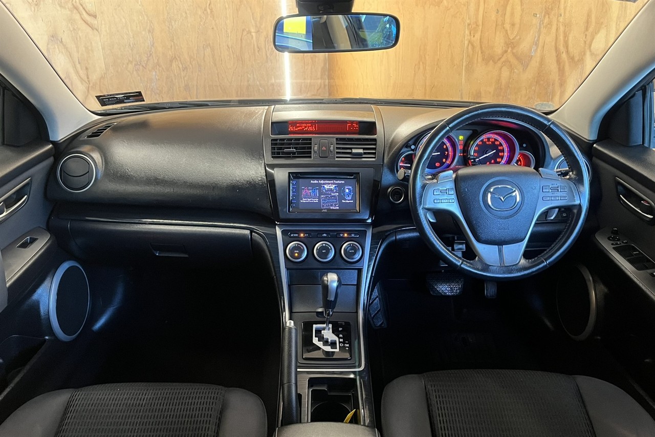 2008 Mazda Atenza