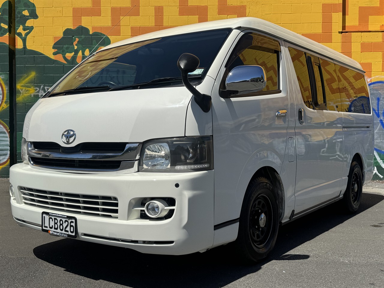 2010 Toyota Hiace