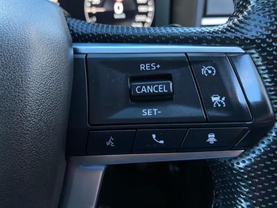 2022 Mitsubishi Outlander - Thumbnail