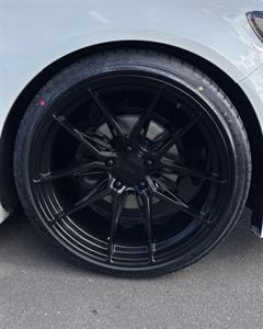 2015 Holden Commodore - Thumbnail