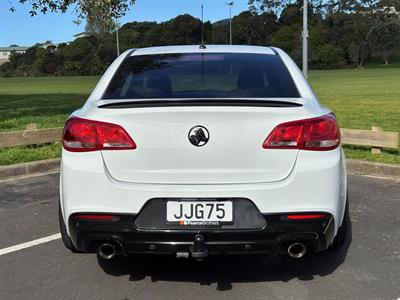 2015 Holden Commodore - Thumbnail