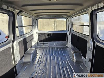 2016 Nissan Nv350 - Thumbnail