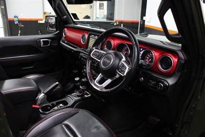 2022 Jeep Wrangler - Thumbnail