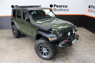 2022 Jeep Wrangler - Thumbnail