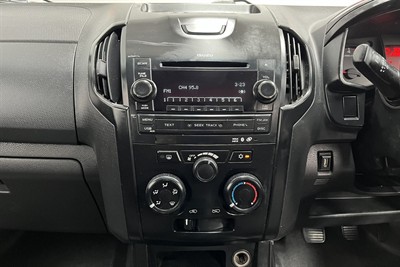 2014 Isuzu D-Max - Thumbnail