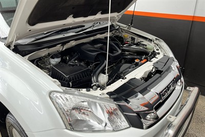 2014 Isuzu D-Max - Thumbnail