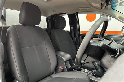 2014 Isuzu D-Max - Thumbnail