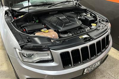 2016 Jeep Grand Cherokee - Thumbnail