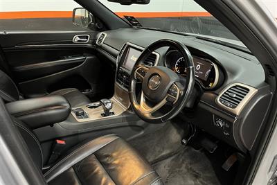 2016 Jeep Grand Cherokee - Thumbnail