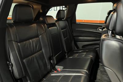 2016 Jeep Grand Cherokee - Thumbnail