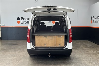 2019 Hyundai Iload - Thumbnail