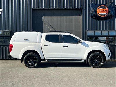 2016 Nissan Navara - Thumbnail