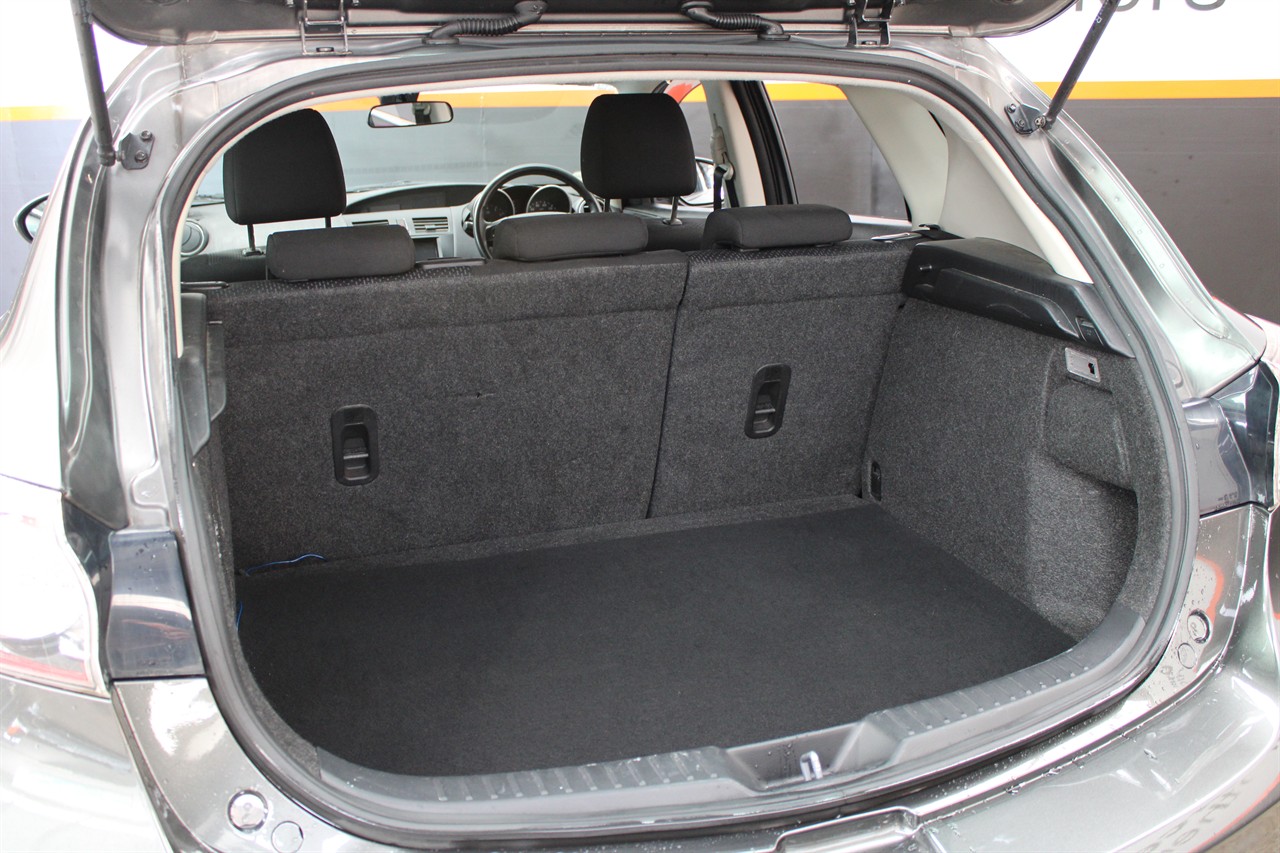 2009 Mazda Axela